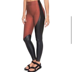 Koral Taluca Red & Black Shimmer Leggings